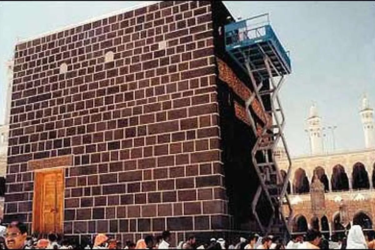 عکس> پرده خانه خدا تعویض شد