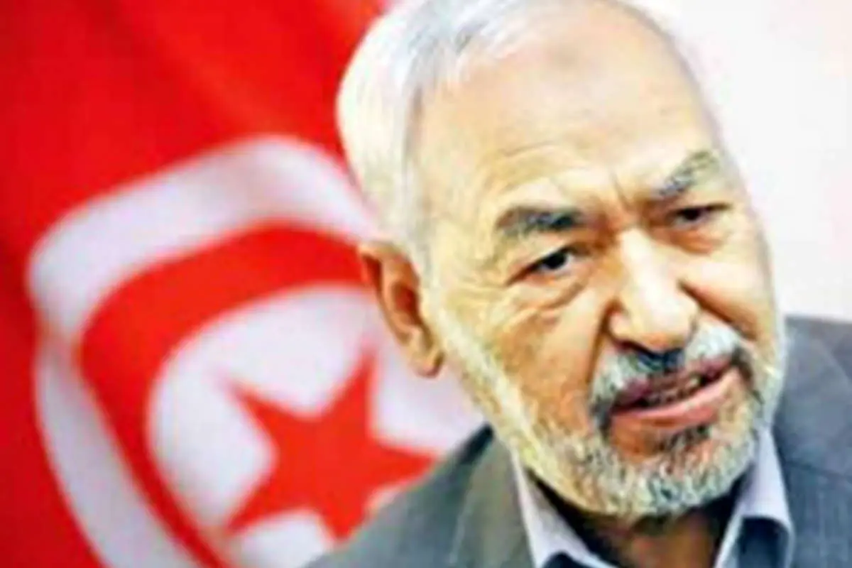 پُستی در انقلاب جوانان نمیپذیرم
