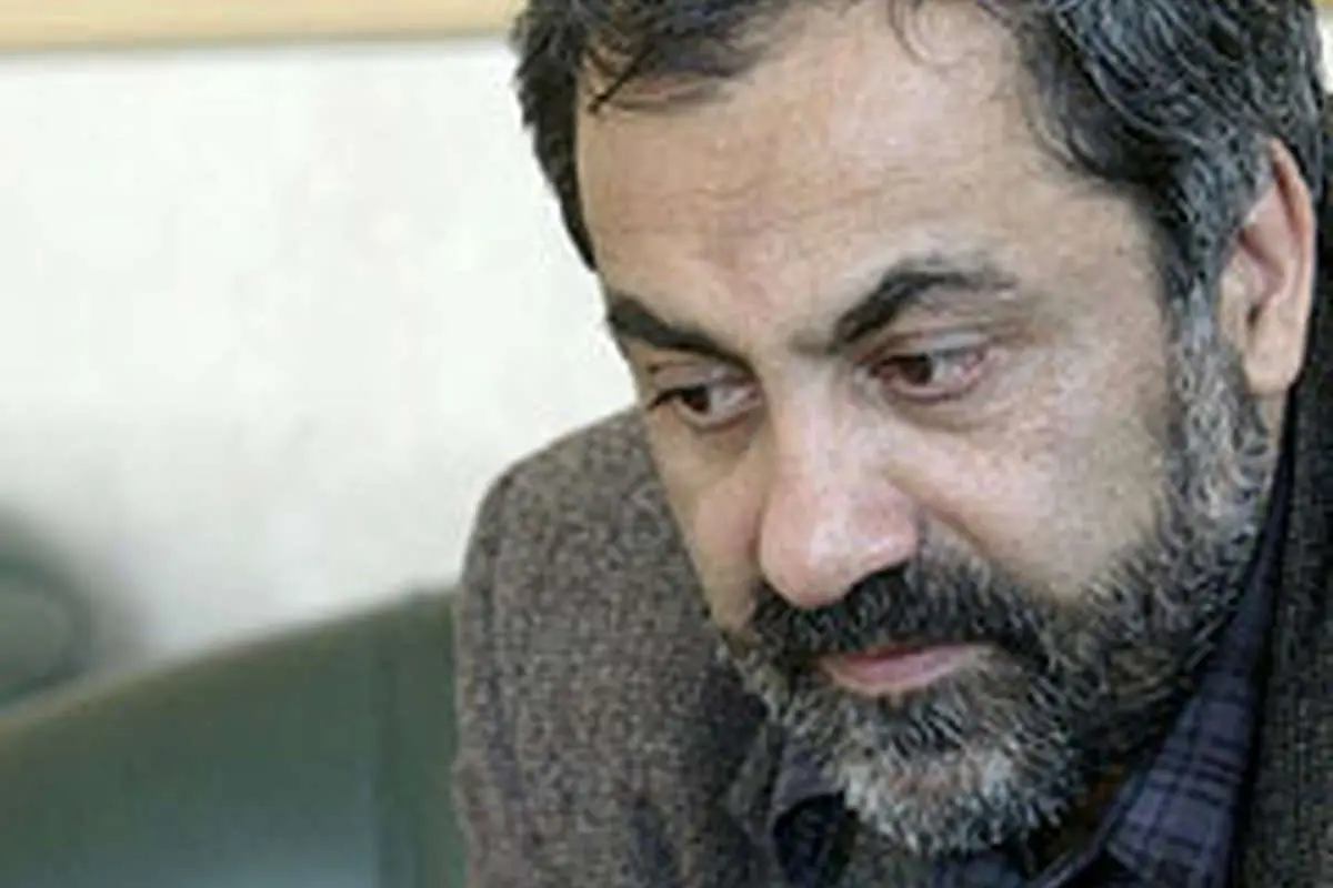 مکتب ایرانی، فرصتطلبی است