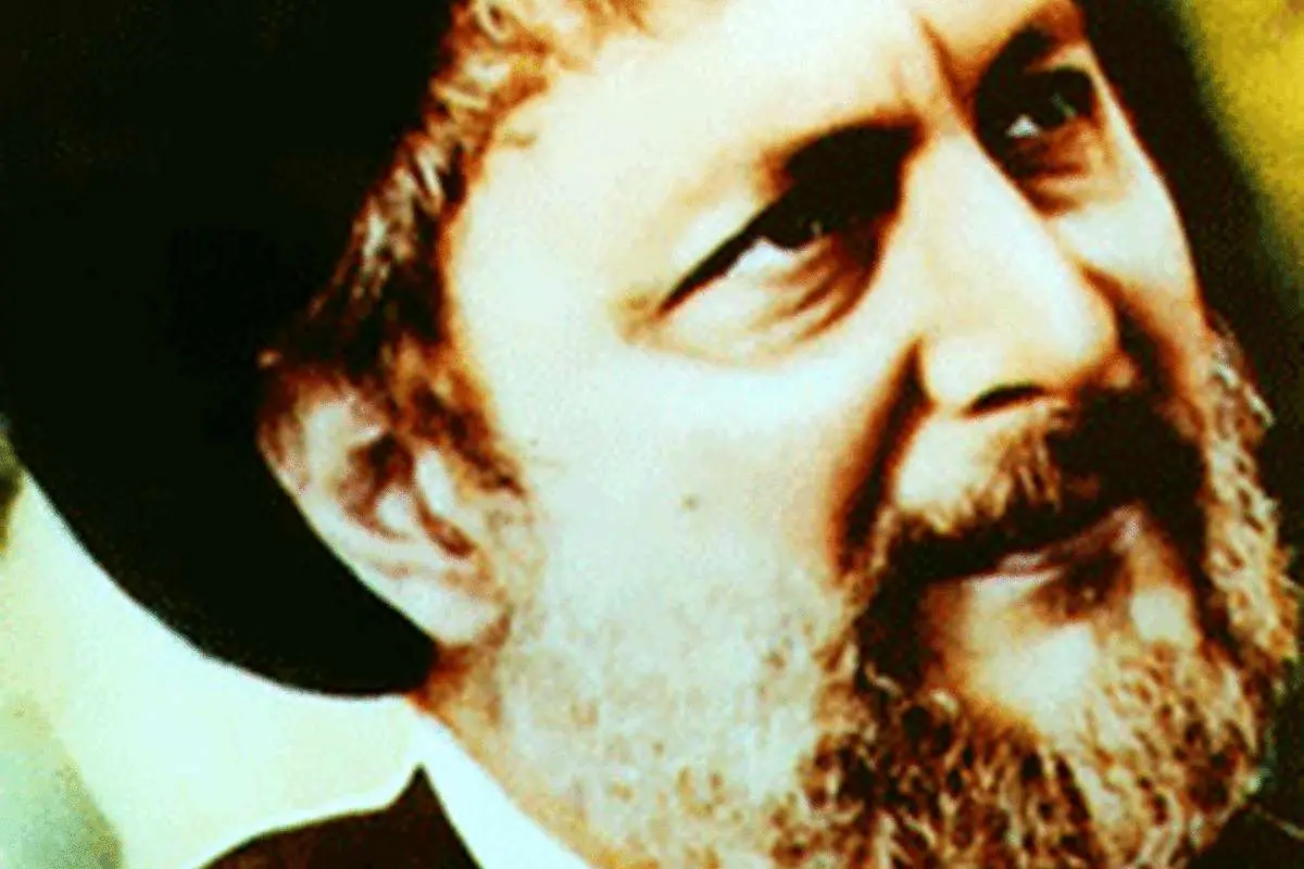 قذافی شخصا امام موسی را شکنجه داد/ پیکر او را به مدیترانه انداختند