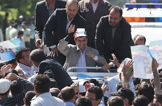 صدمین سفر استانی احمدی‌نژاد