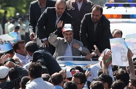 صدمین سفر استانی احمدی‌نژاد