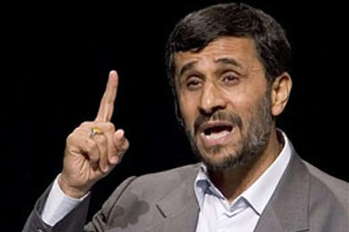 انتقاد احمدي نژاد از مدعيان تملك دين پيامبر(ص)