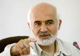 انتقاد احمد توکلی از محمود احمدی‌نژاد
