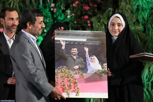 تصویر به یادماندنی احمدی‌نژاد از «شیرین»