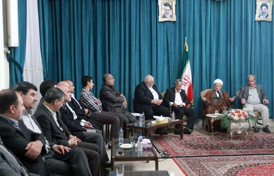 (تصاویر) تولیدکنندگان به دیدار هاشمی رفتند