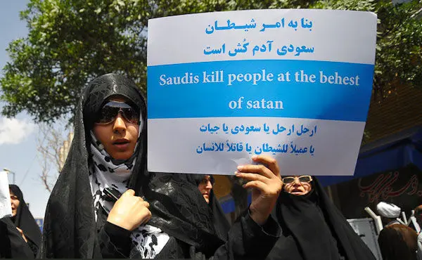 از مانکن‌های بدپوشش تهران و جشنواره لذیذ تا میهمانان ضیافت سلطنتی و فرش قرمز جشنواره کن