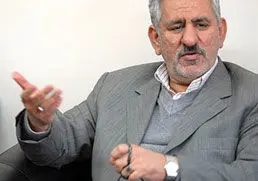 مهمترین عامل تورم و گرانی اخیر، مصرف بی‌پروای دلارهای نفتی توسط دولت است