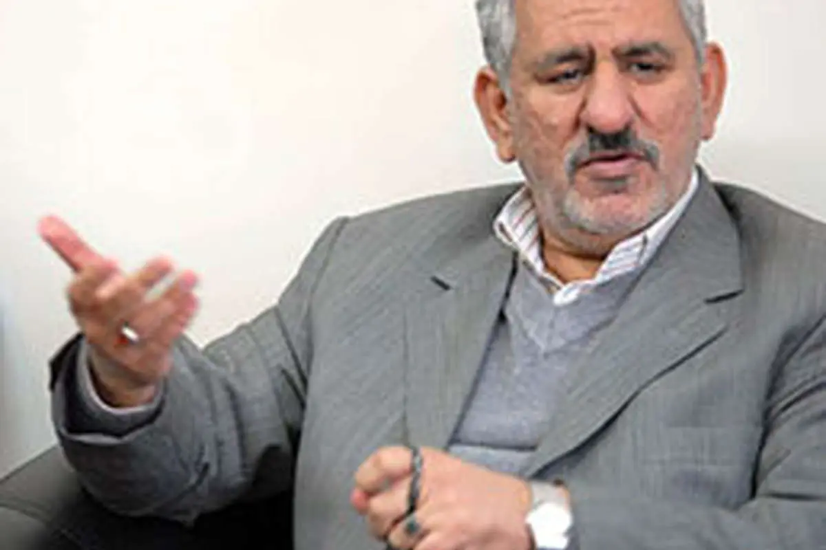مهمترین عامل تورم و گرانی اخیر، مصرف بیپروای دلارهای نفتی توسط دولت است