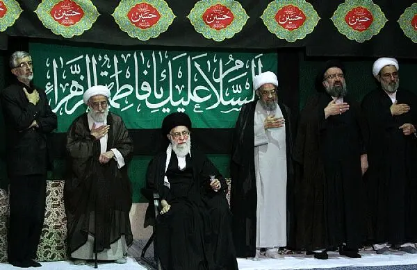 سومین شب عزاداری فاطمیه در حسینیه امام(ره)