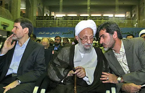 جنجال نامه دانشجویان امام صادق به آیت‌الله مصباح یزدی