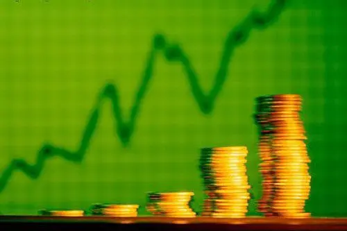 برای کاهش تورم کنونی پرداخت نقدی یارانه‌ها را باید تبدیل به پرداخت سهام کرد