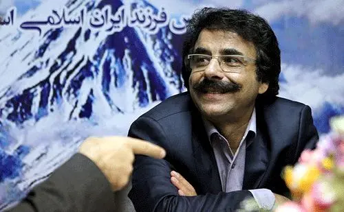 آقای افتخاری، اجازه هست من زن بگیرم؟