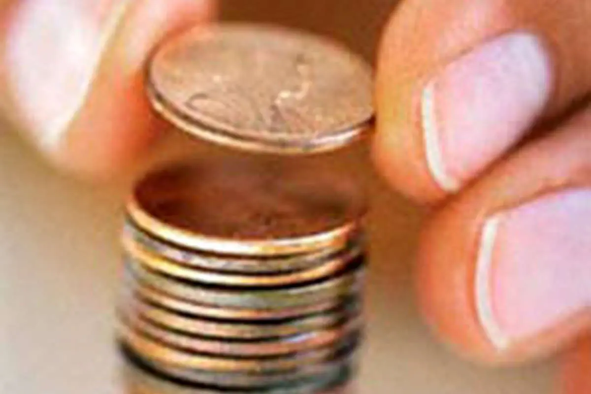 پيامدهاي اجراي ماليات بر ارزش افزوده در ايران