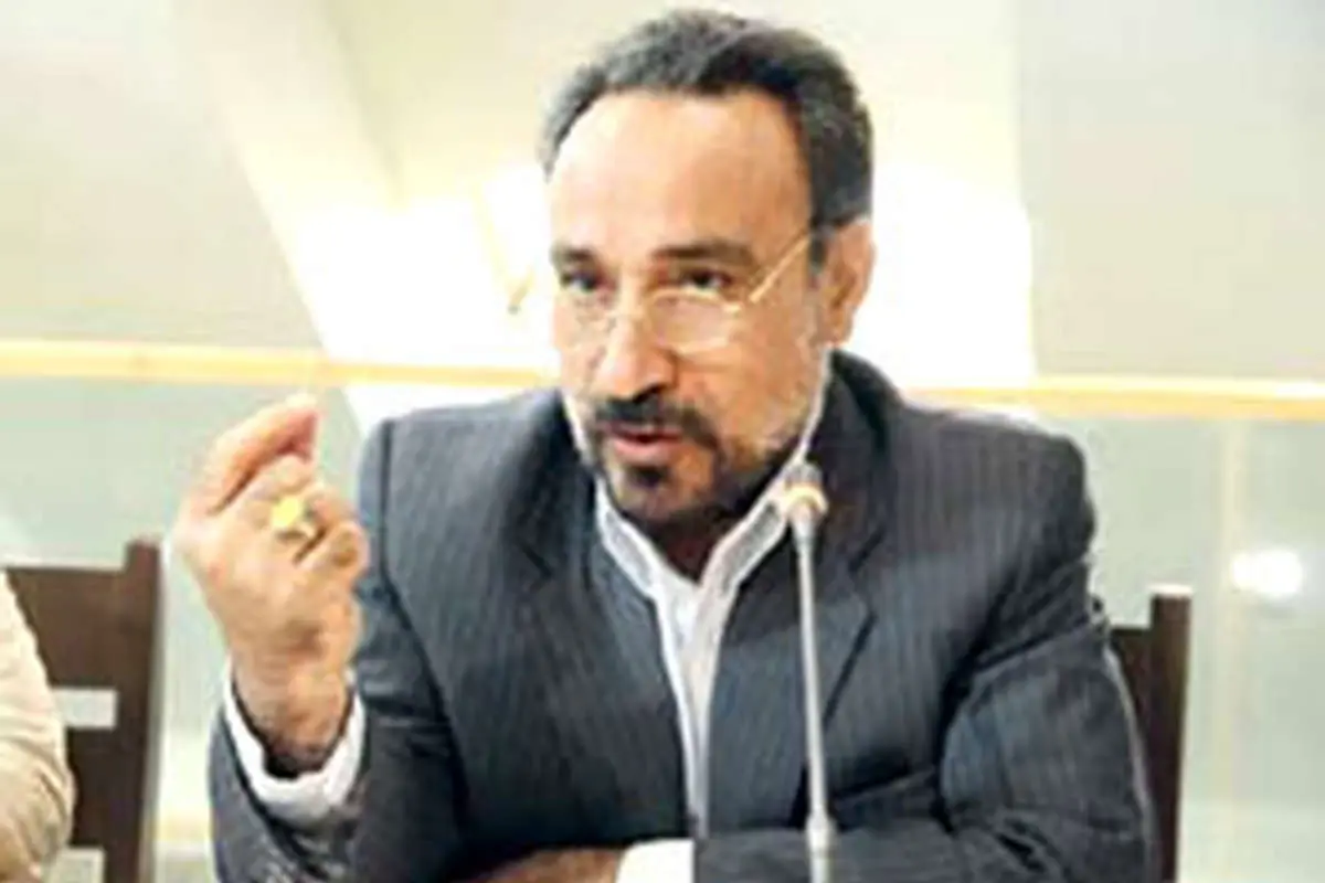 خباز: اجرای بخشنامه احمدي نژاد پیگرد قانونی دارد