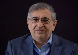 انتخاب دکتر افتخارجهرمی به ریاست کانون وکلای مرکز