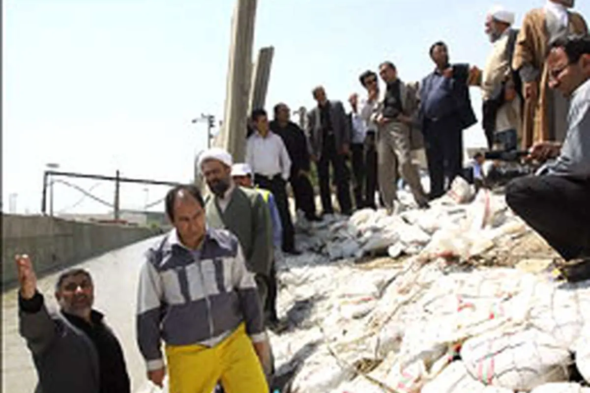 سیلاب سیاسی مترو همچنان ادامه دارد