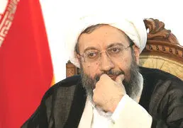 پاسخ آملی لاریجانی به احمدی نژاد