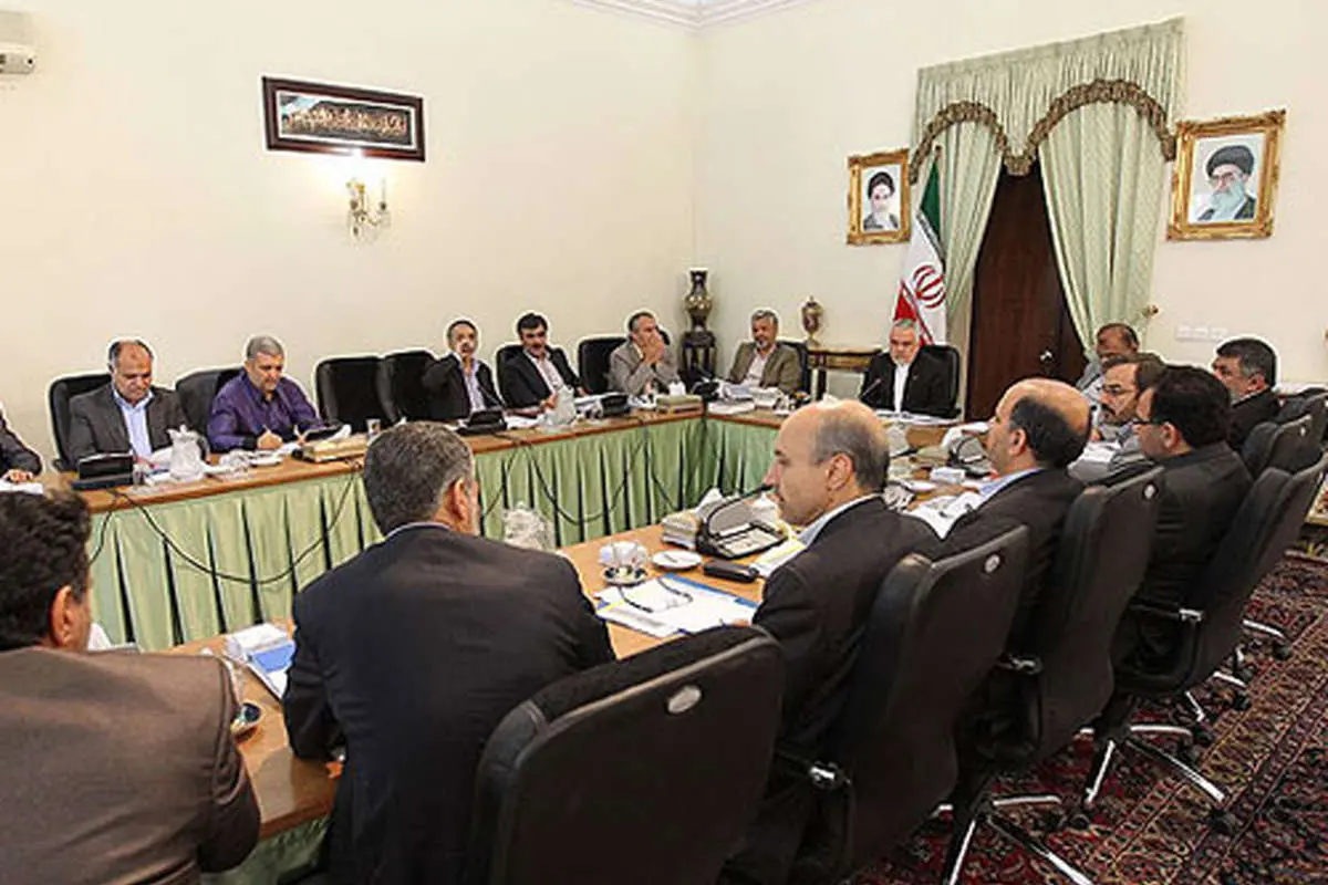 (تصویر) یکی از متهمان فساد بزرگ در جلسات دولتی