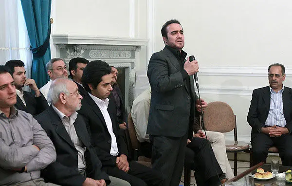 (تصاویر)دیدار اهالی هنر با هاشمی