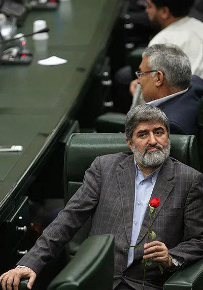 (تصاویر) وقتی علی‌مطهری رمانتیک می‌شود