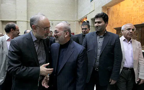 (تصاویر)مواجه متکی و صالحی در یک مراسم ختم