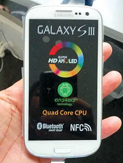 Galaxy S3 به بازار آمد (تصویر)