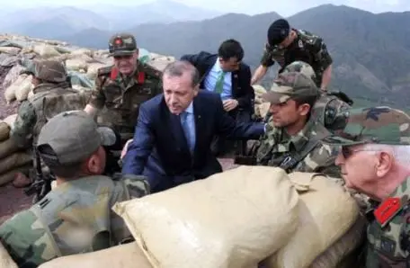 ترکیه در آستانه جنگ داخلی است