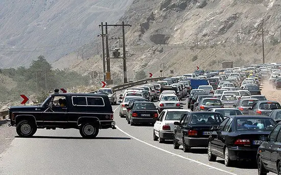 (تصاویر) جاده هراز بند آمد