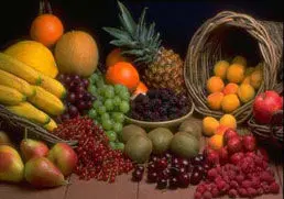 زمان مناسب برای خوردن میوه چه موقع است؟