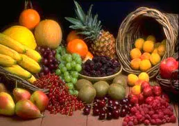 زمان مناسب برای خوردن میوه چه موقع است؟