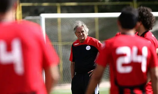 "خوزه" نفس بازیکنان پرسپولیس را گرفت!