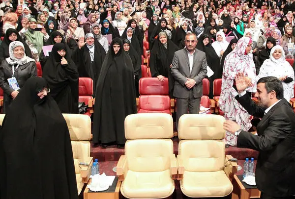 (تصاویر) حواشی اجلاس زنان بیداری اسلامی