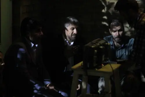 (تصاویر) «رسوایی» ده‌نمکی به نیمه‌رسید