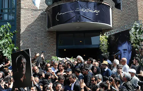خداحافظی با الماس تئاتر ایران