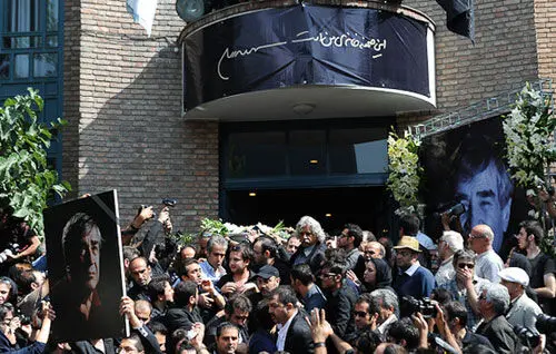 خداحافظی با الماس تئاتر ایران