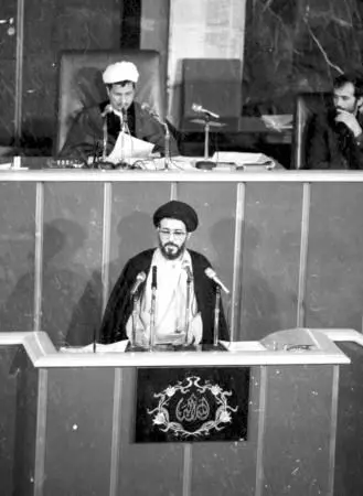 آلبوم کمتردیده‌شده از خاطرات هاشمی
