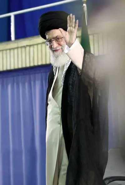 (تصاویر) دیدار محققان و نوآوران علمی با رهبر انقلاب