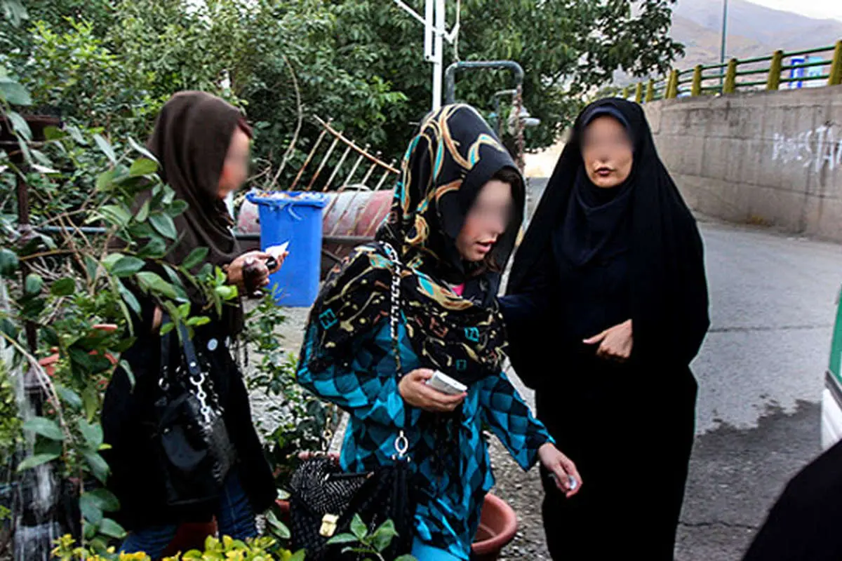 از جمعآوری دختران از قهوهخانهها و حضور سعید مرتضوی در ردیف اول یک مراسم تا جشنواره...