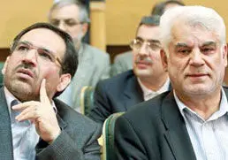 وعده‌های ارزی وزير و رييس بر سر دو راهی!
