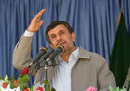 احمدی‌نژاد: در یک نبرد سنگین قرار داریم