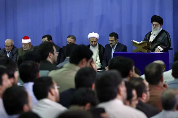 (تصاویر) محفل انس با قرآن در حضور رهبرانقلاب