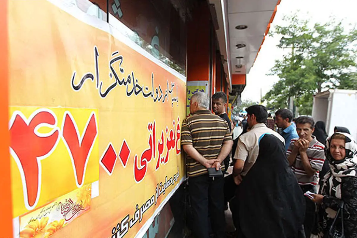(تصاویر) صف مرغ اینبار در شیراز و اهواز