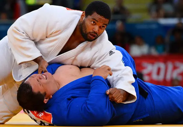 (تصاویر) چه‌کسی "کوه‌کوچک"را برد؟