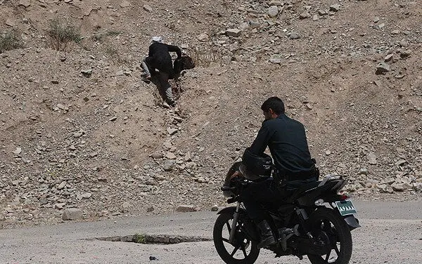 (تصاویر) دستگیری زنان معتاد فرحزاد
