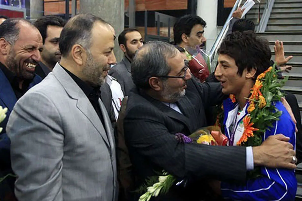 (تصاوير) استقبال پر شور از کاروان کشتی فرنگی
