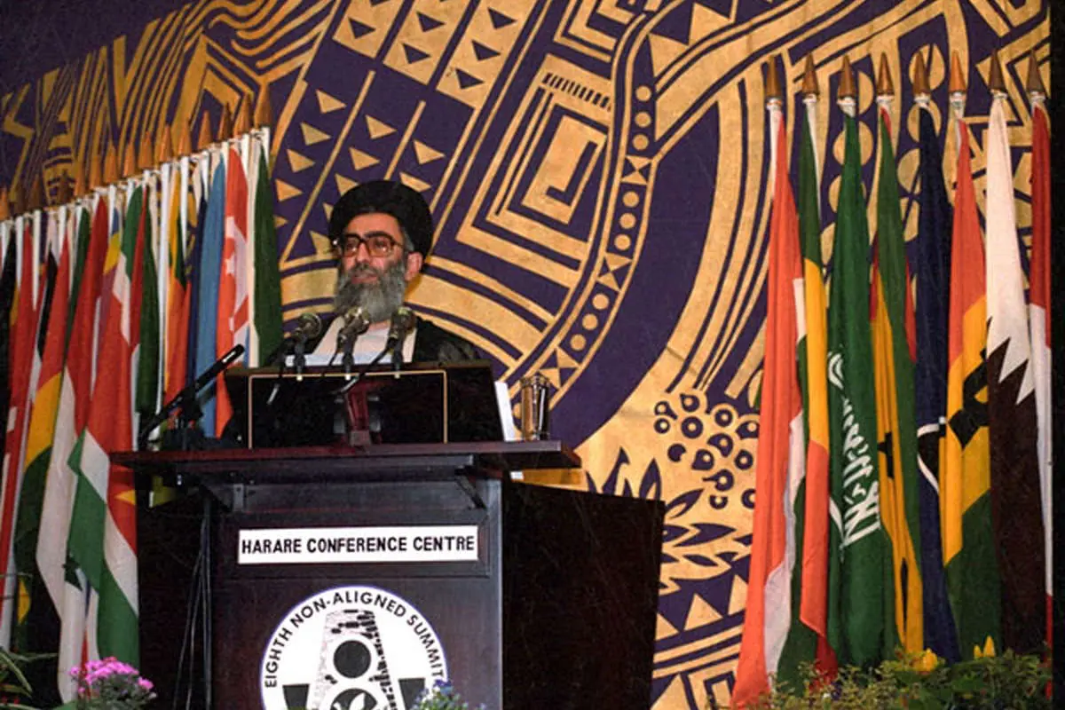 (تصاویر) آیتالله خامنهای در اجلاس هشتم عدم تعهد