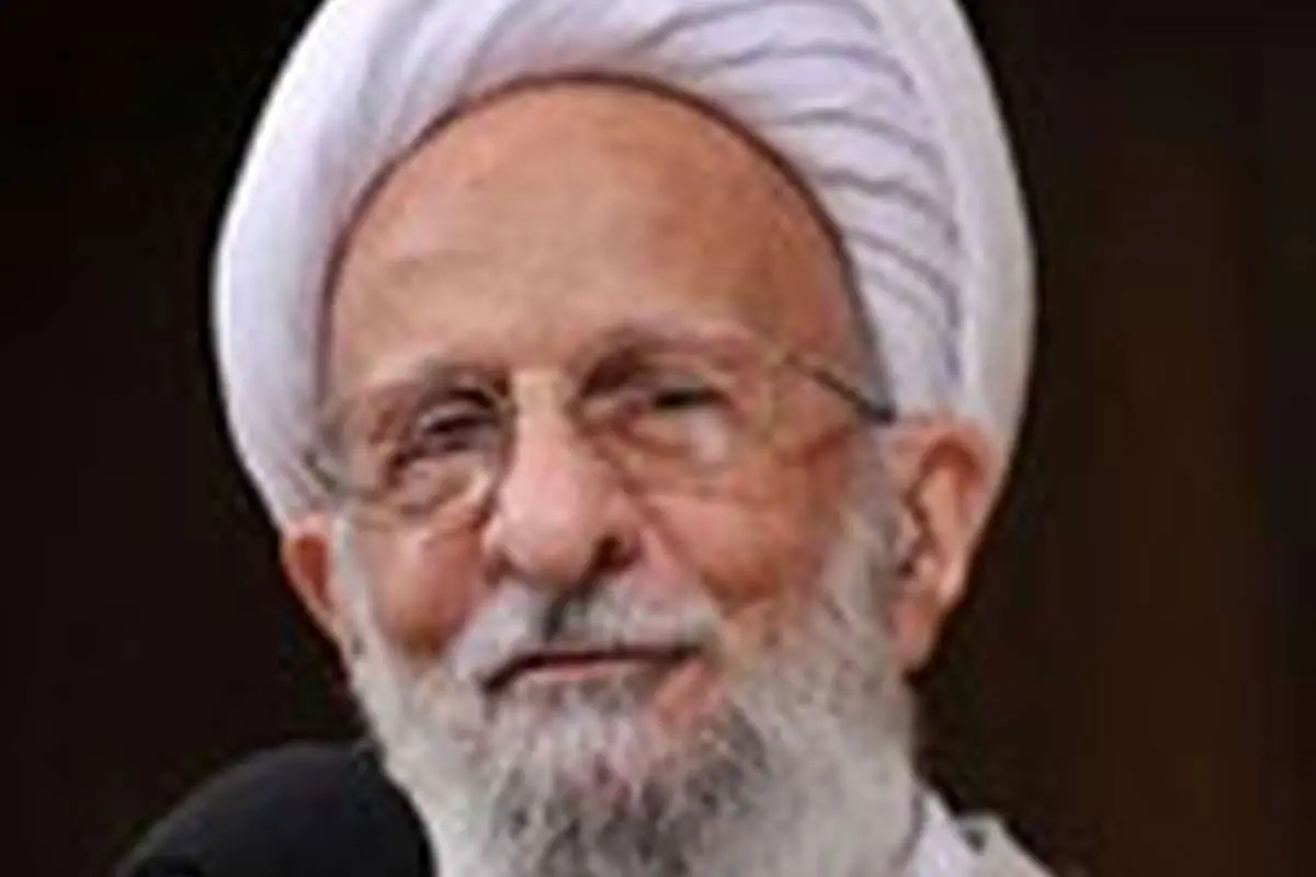 مواظب باشید دچار انحراف و سقوط نشوید