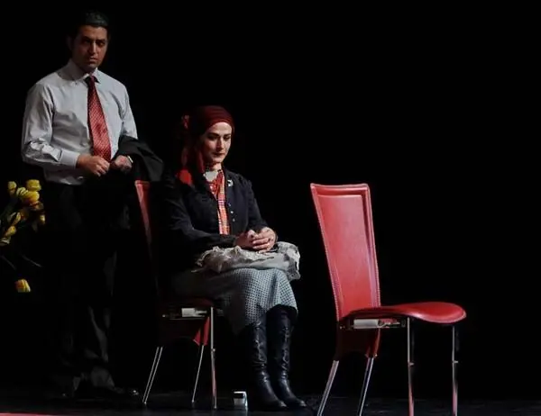 (تصاویر) مستوفی و خطیبی بازیگر تئاتر شدند