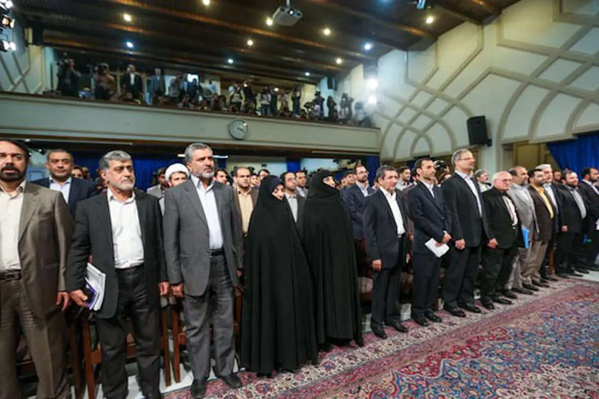 (تصاویر) رئیسجمهور در نشستخبری